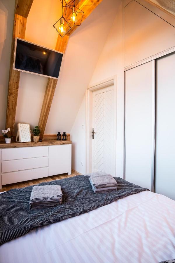 Domek & Apartament Na Ogrodzie Suche Esterno foto